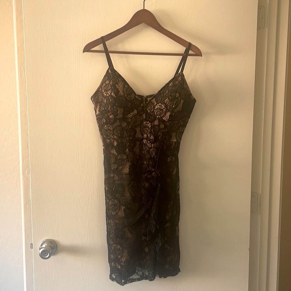 Nude Black lace dress Large